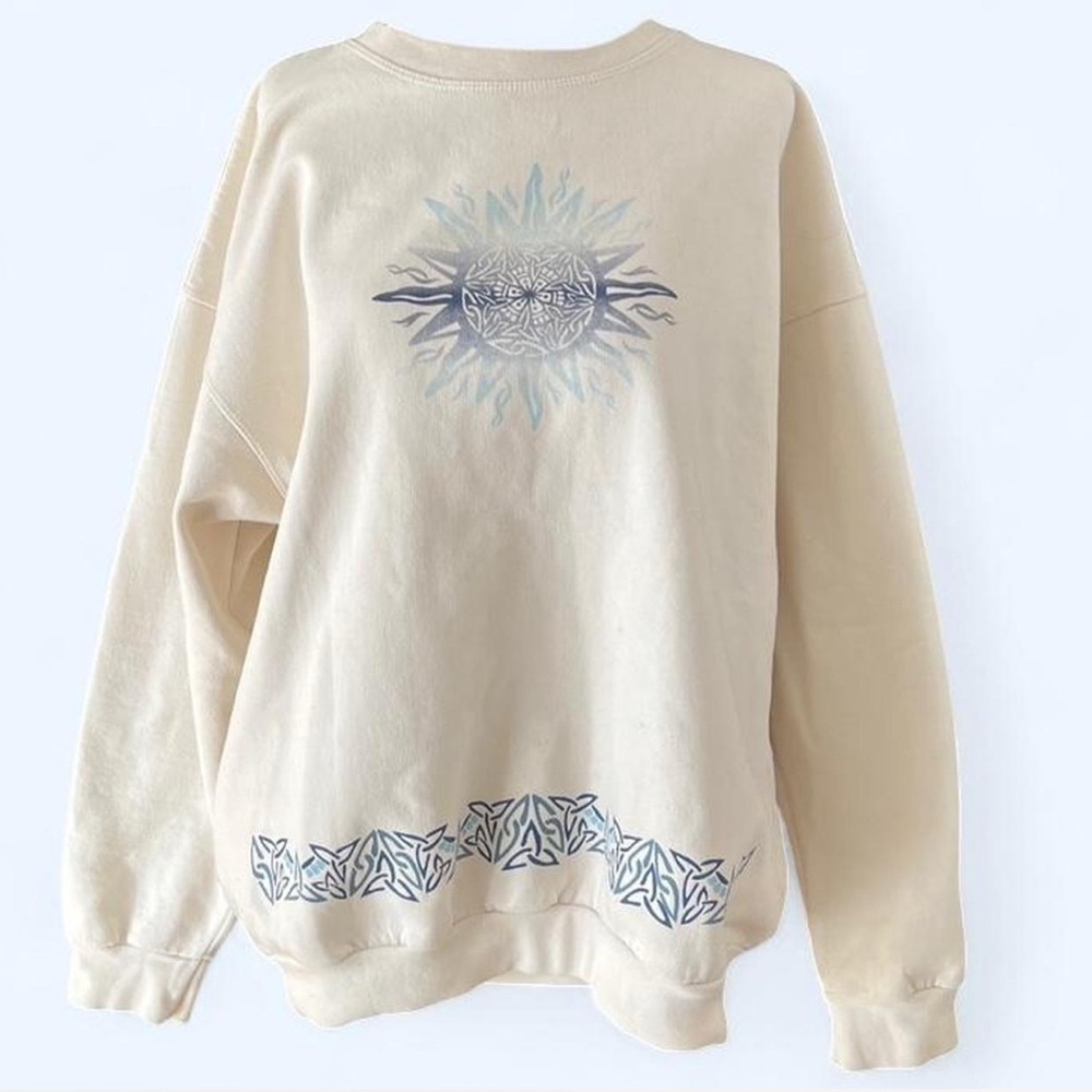 90s Northern Reflections Celtic Knotwork Sun Celestial Print Cottagecore Sweater